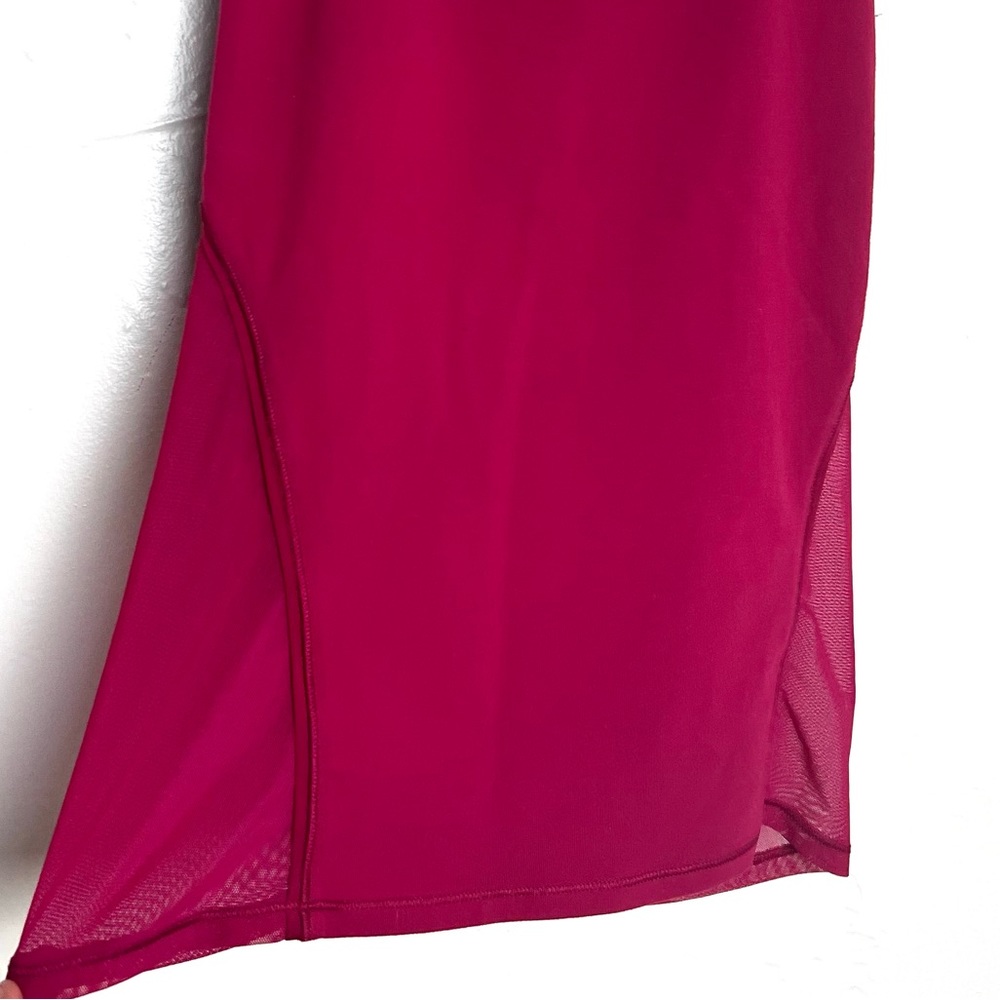 VGUC Lululemon Berry Pink Razorback Tank - Picture 12 of 13